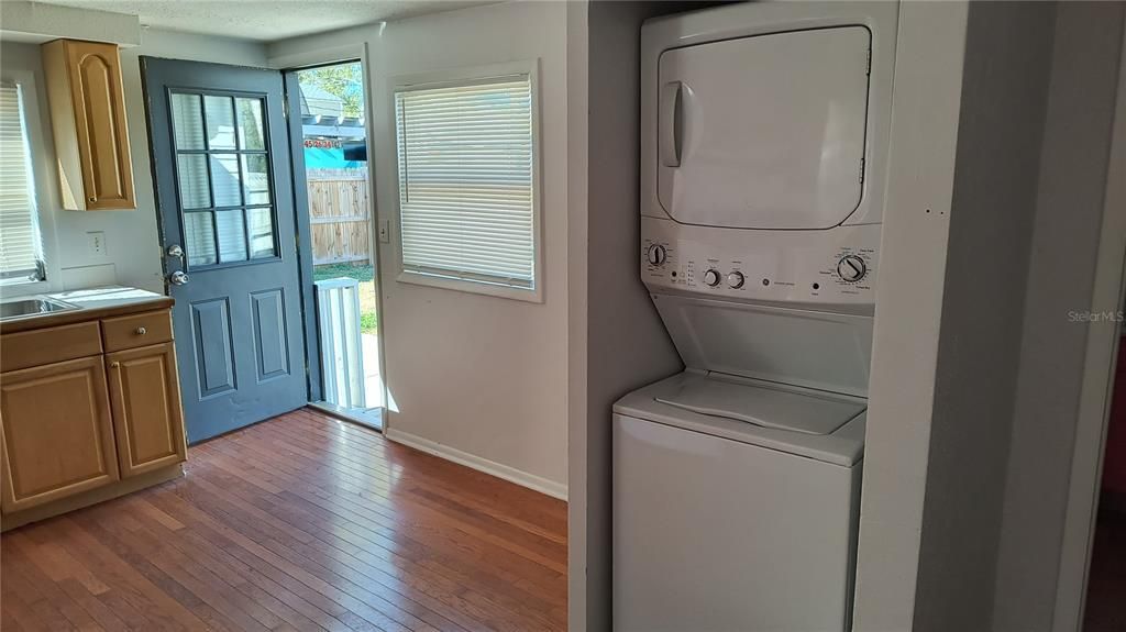 En Renta: $2,200 (2 camas, 1 baños, 840 Pies cuadrados)