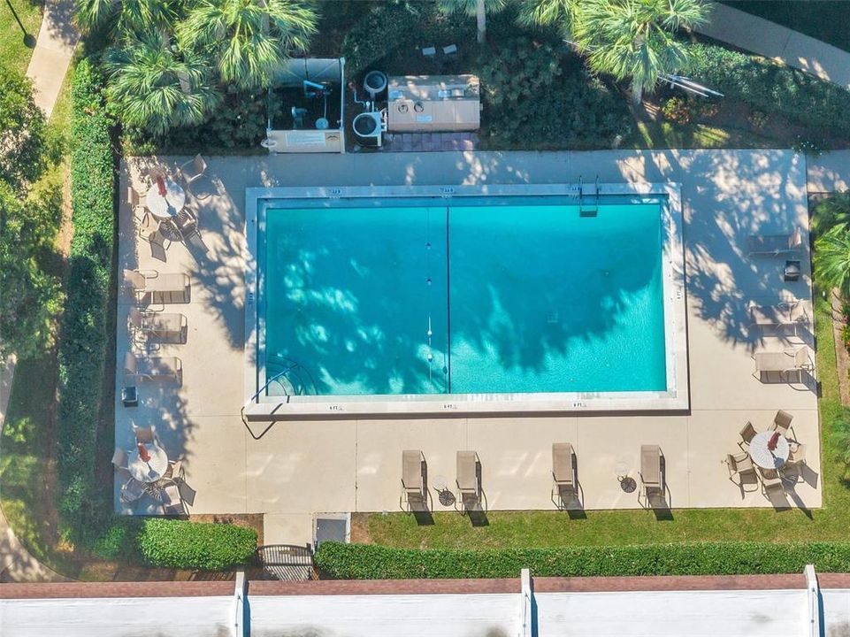 For Sale: $229,000 (2 beds, 2 baths, 970 Square Feet)