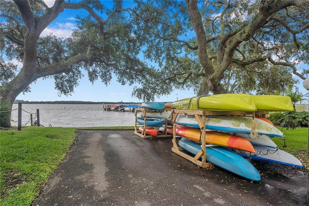 For Sale: $229,000 (2 beds, 2 baths, 970 Square Feet)