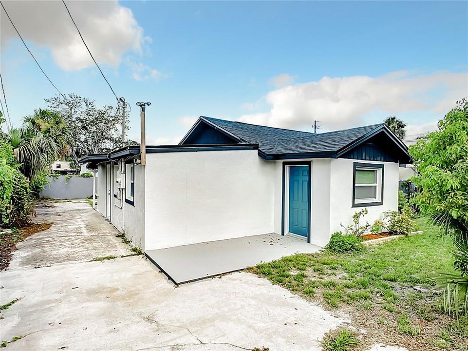 For Sale: $175,000 (3 beds, 2 baths, 912 Square Feet)