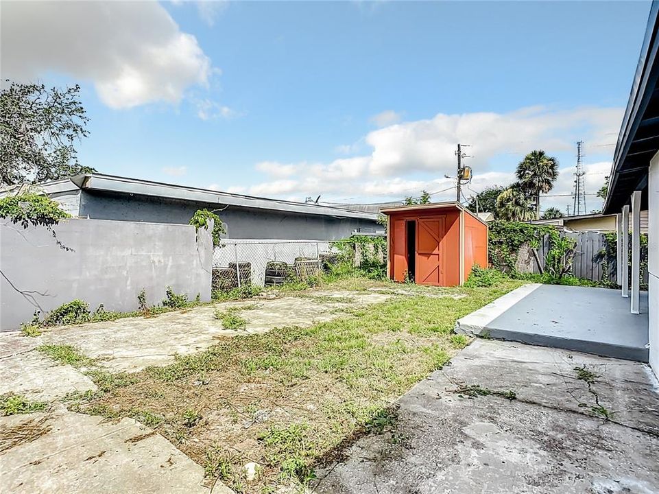 For Sale: $175,000 (3 beds, 2 baths, 912 Square Feet)