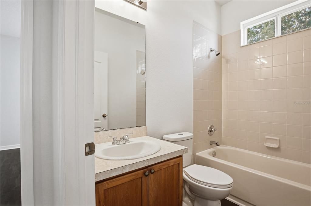 For Sale: $345,000 (3 beds, 2 baths, 2119 Square Feet)