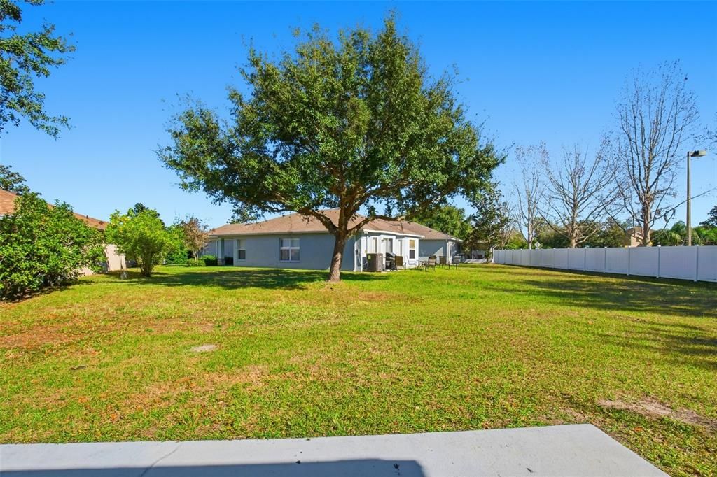 For Sale: $345,000 (3 beds, 2 baths, 2119 Square Feet)