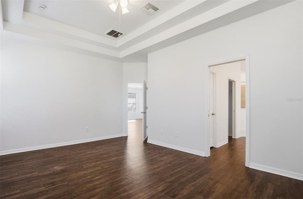 For Sale: $345,000 (3 beds, 2 baths, 2119 Square Feet)