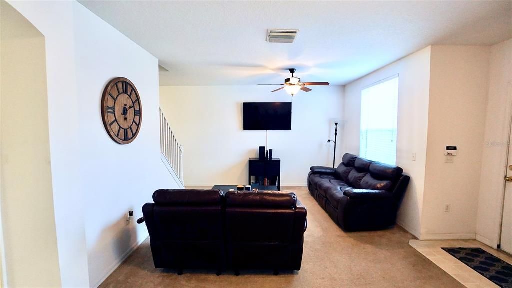 待售: $247,999 (2 贝兹, 2 浴室, 1398 平方英尺)