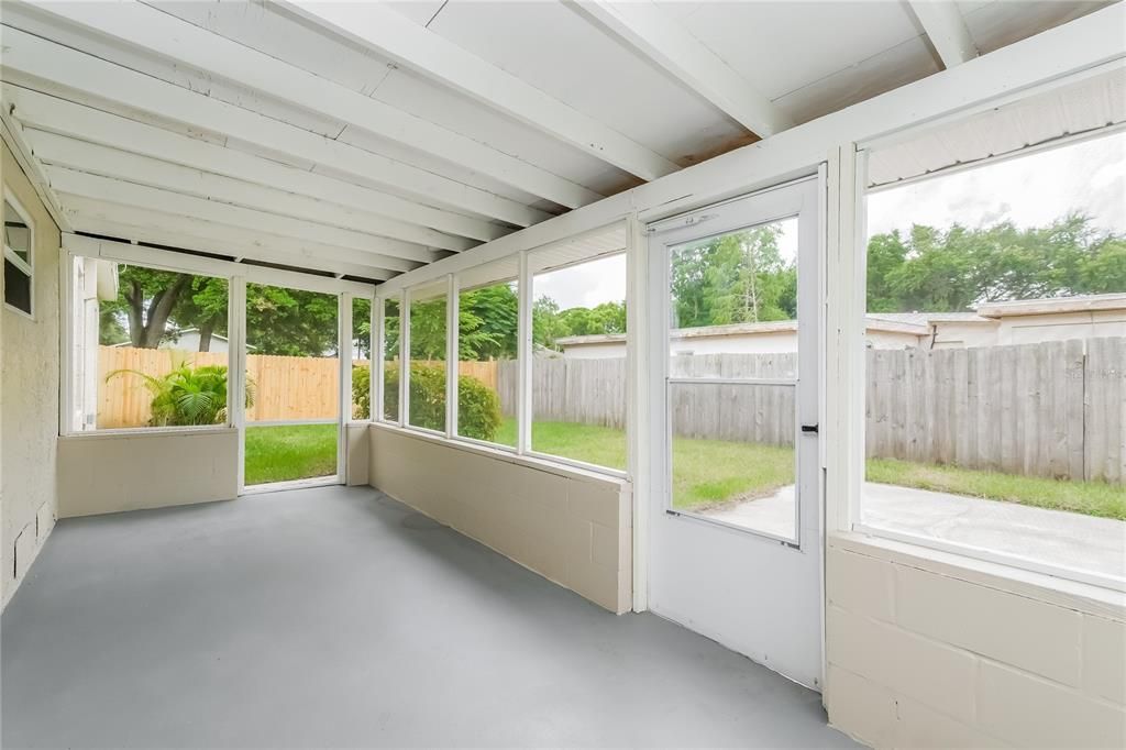 出租: $2,390 (3 贝兹, 2 浴室, 1208 平方英尺)