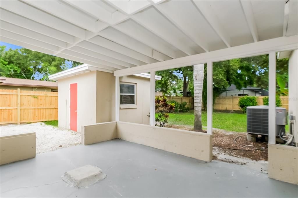 出租: $2,390 (3 贝兹, 2 浴室, 1208 平方英尺)