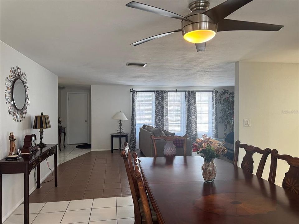 For Sale: $269,000 (3 beds, 2 baths, 1811 Square Feet)