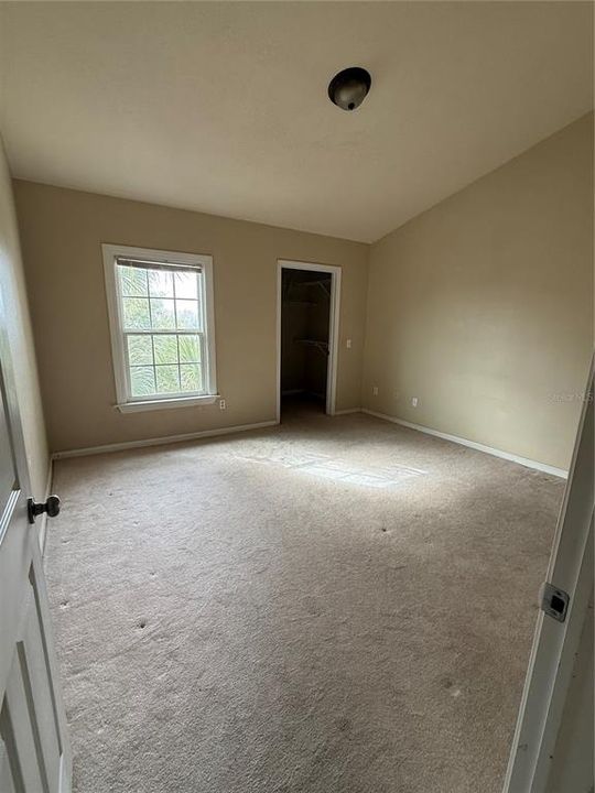 出租: $1,450 (1 贝兹, 1 浴室, 856 平方英尺)