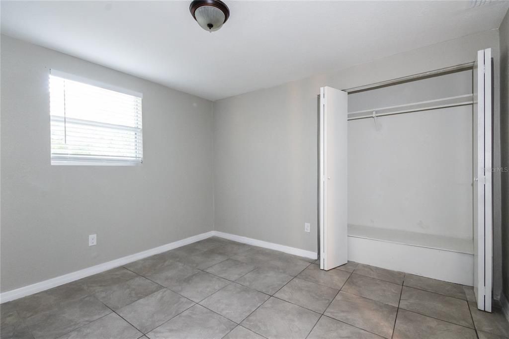 出租: $2,200 (3 贝兹, 2 浴室, 1104 平方英尺)