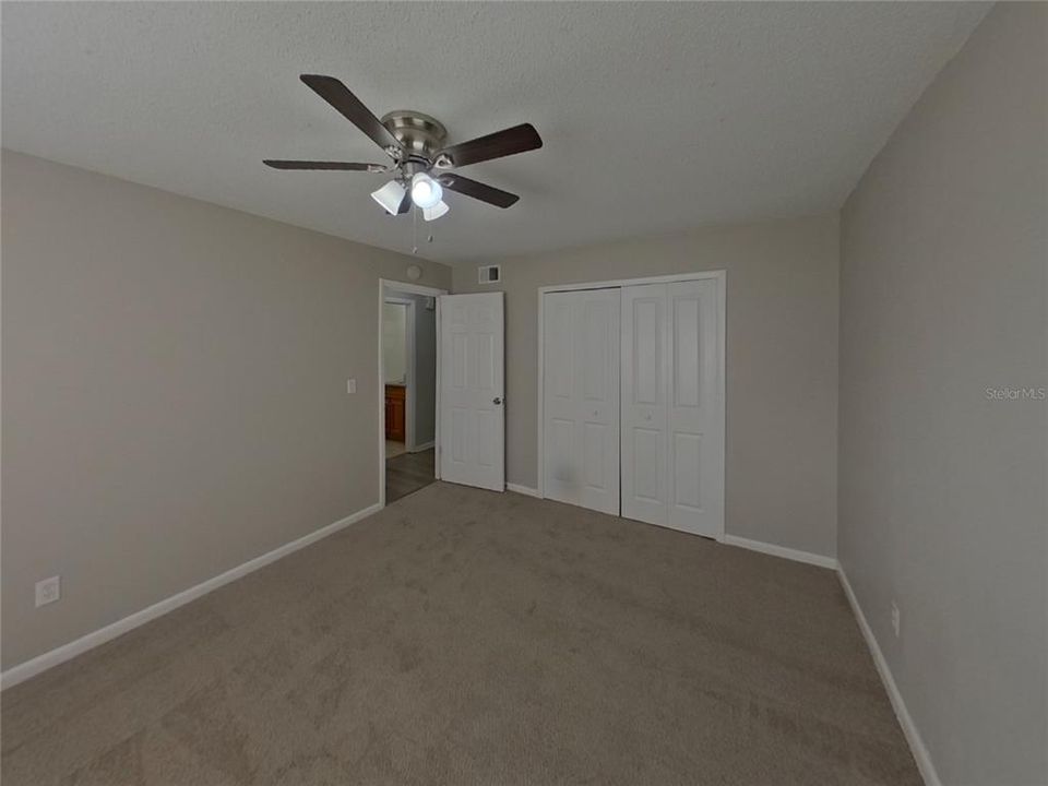 出租: $1,949 (2 贝兹, 2 浴室, 1208 平方英尺)