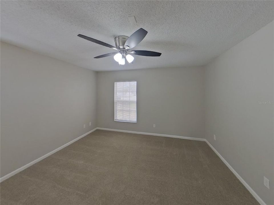 出租: $1,949 (2 贝兹, 2 浴室, 1208 平方英尺)