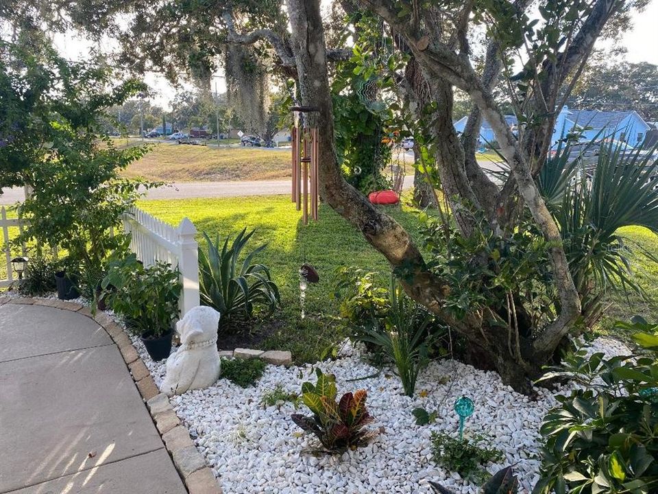 待售: $259,900 (2 贝兹, 2 浴室, 1644 平方英尺)