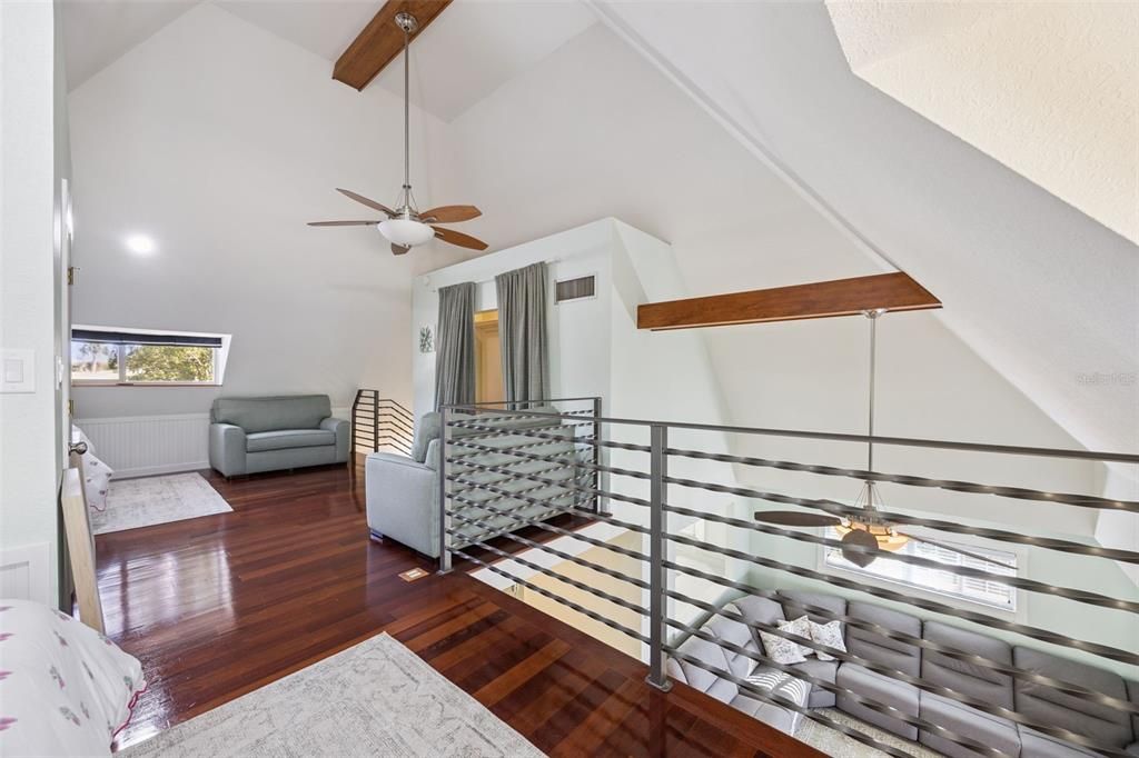 For Sale: $885,000 (3 beds, 3 baths, 2156 Square Feet)