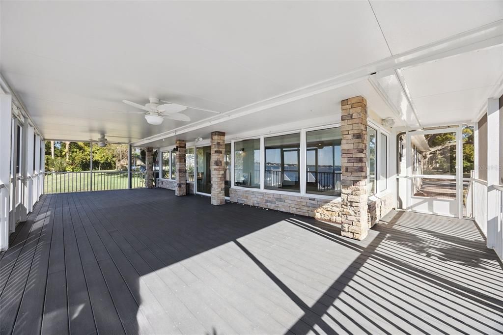 For Sale: $885,000 (3 beds, 3 baths, 2156 Square Feet)