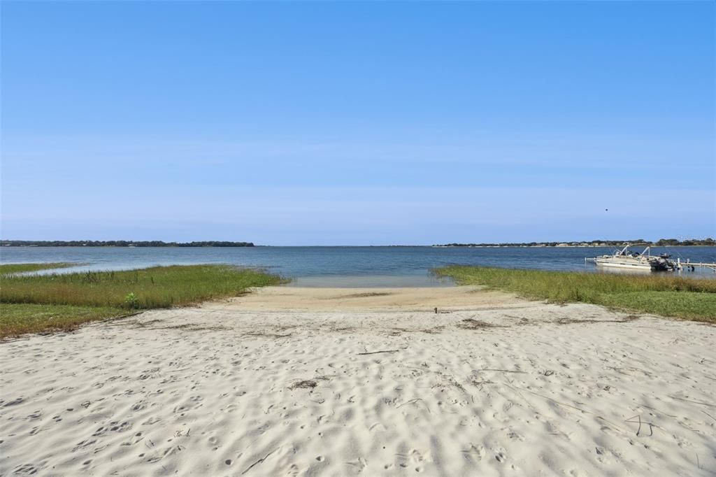 For Sale: $885,000 (3 beds, 3 baths, 2156 Square Feet)