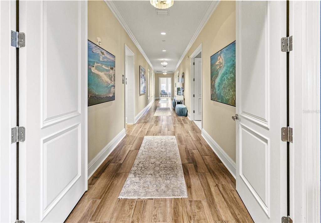 На продажу: $570,000 (2 спален, 2 ванн, 1957 Квадратных фут)