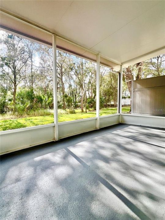 На продажу: $299,999 (3 спален, 2 ванн, 1842 Квадратных фут)