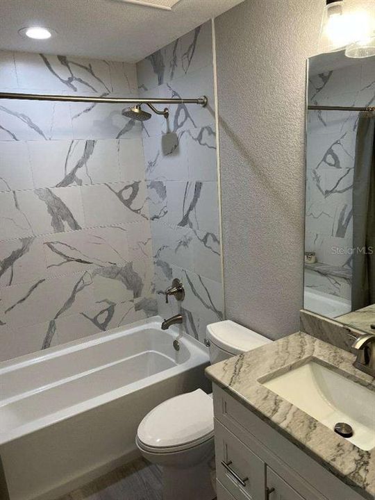 En Venta: $439,500 (3 camas, 2 baños, 1759 Pies cuadrados)