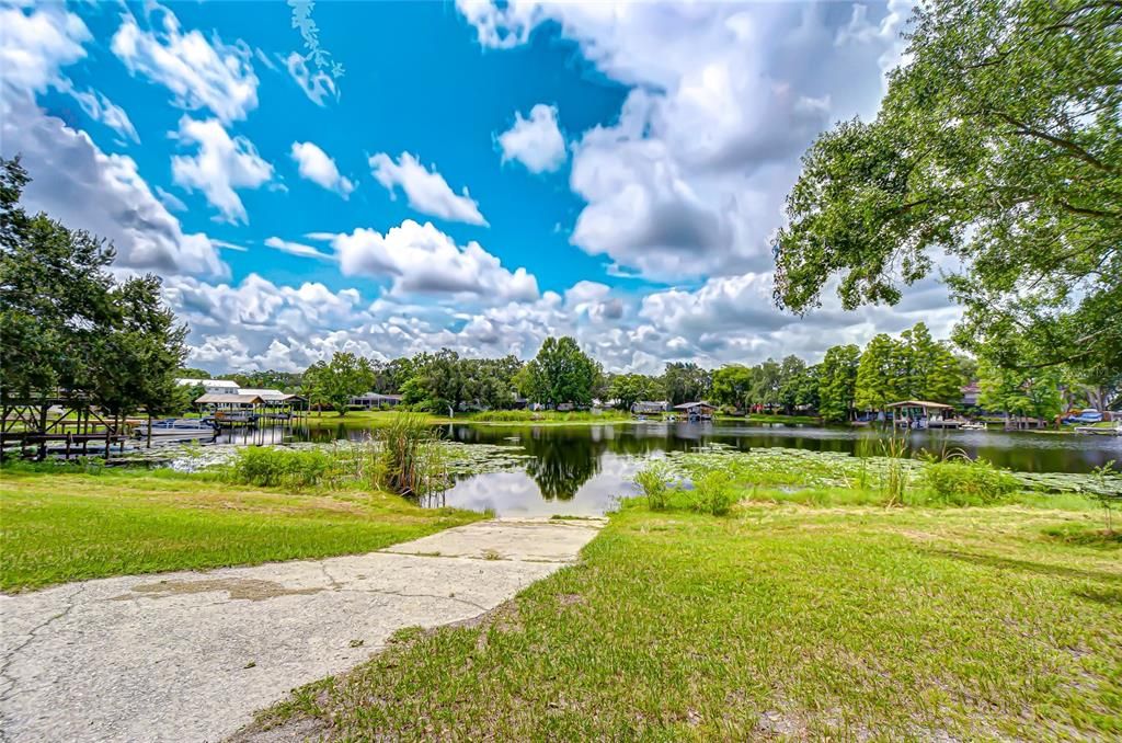 待售: $425,000 (4 贝兹, 2 浴室, 1842 平方英尺)