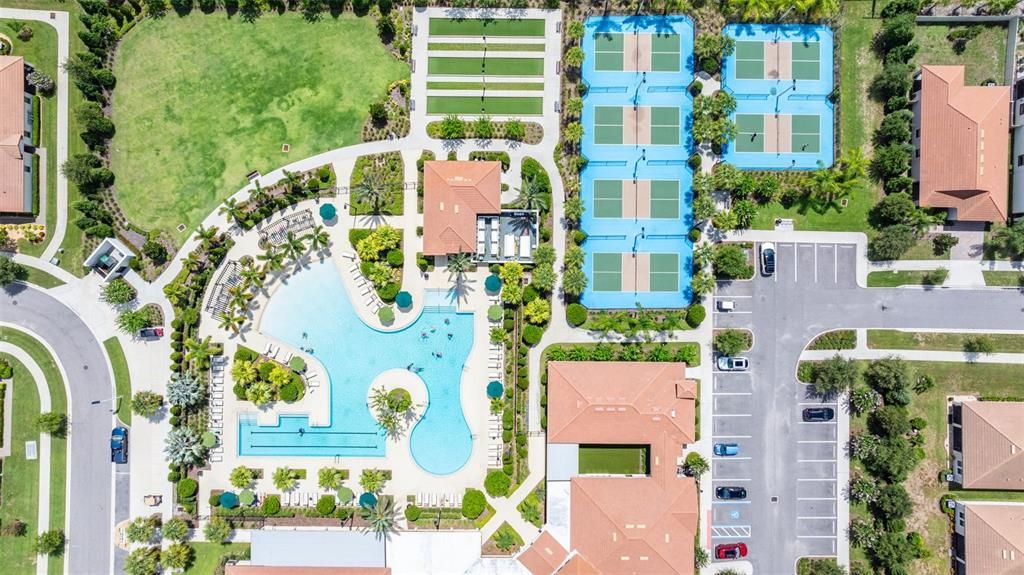 For Sale: $624,999 (3 beds, 3 baths, 2778 Square Feet)