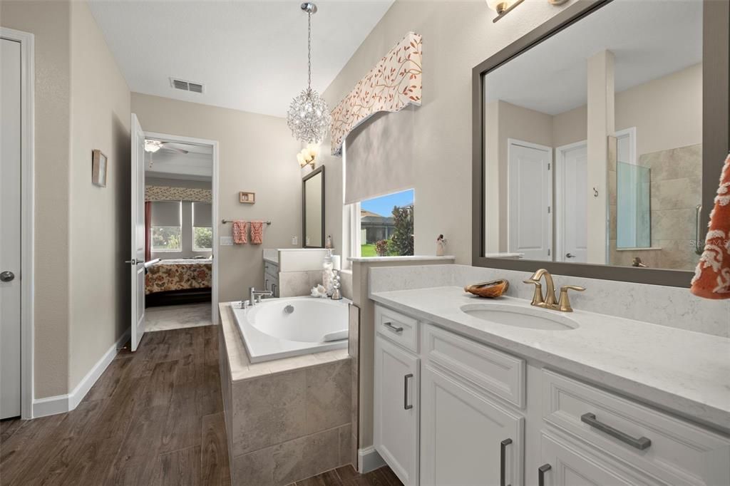 For Sale: $624,999 (3 beds, 3 baths, 2778 Square Feet)