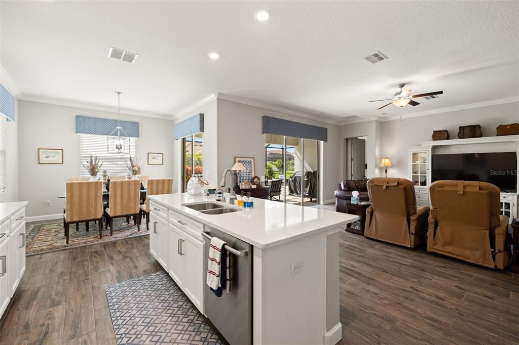 For Sale: $624,999 (3 beds, 3 baths, 2778 Square Feet)