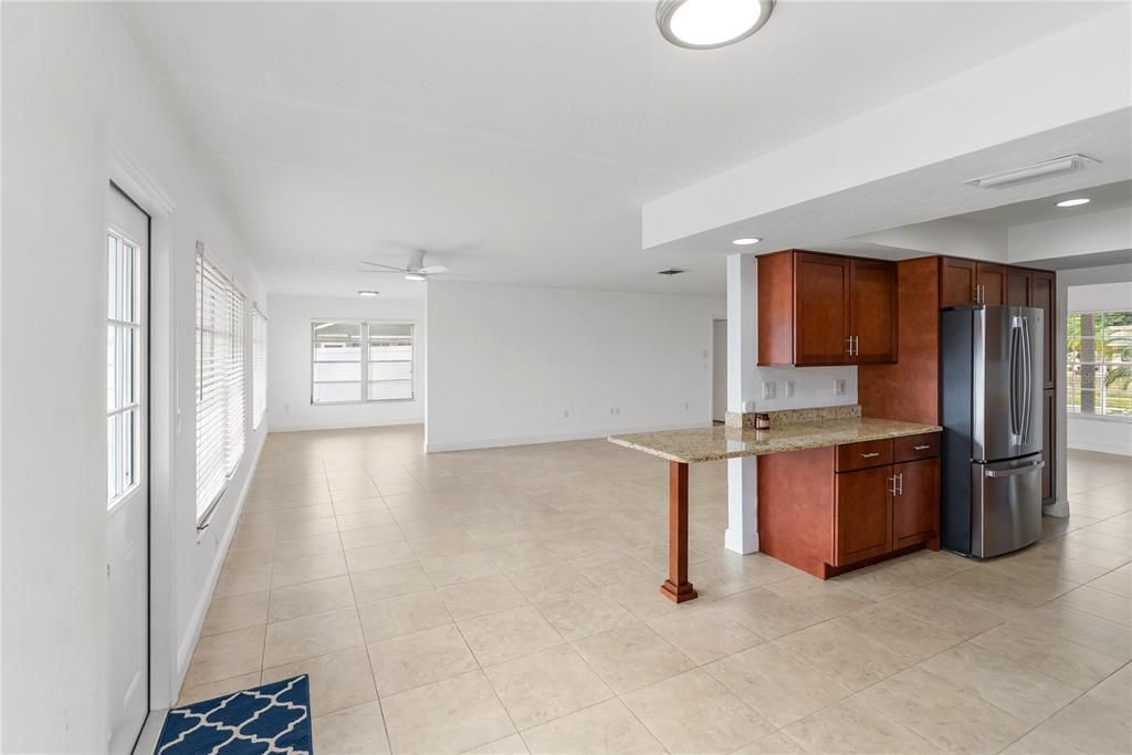 待售: $525,000 (3 贝兹, 2 浴室, 1930 平方英尺)