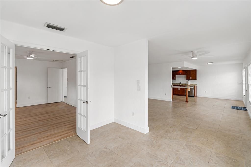 待售: $525,000 (3 贝兹, 2 浴室, 1930 平方英尺)