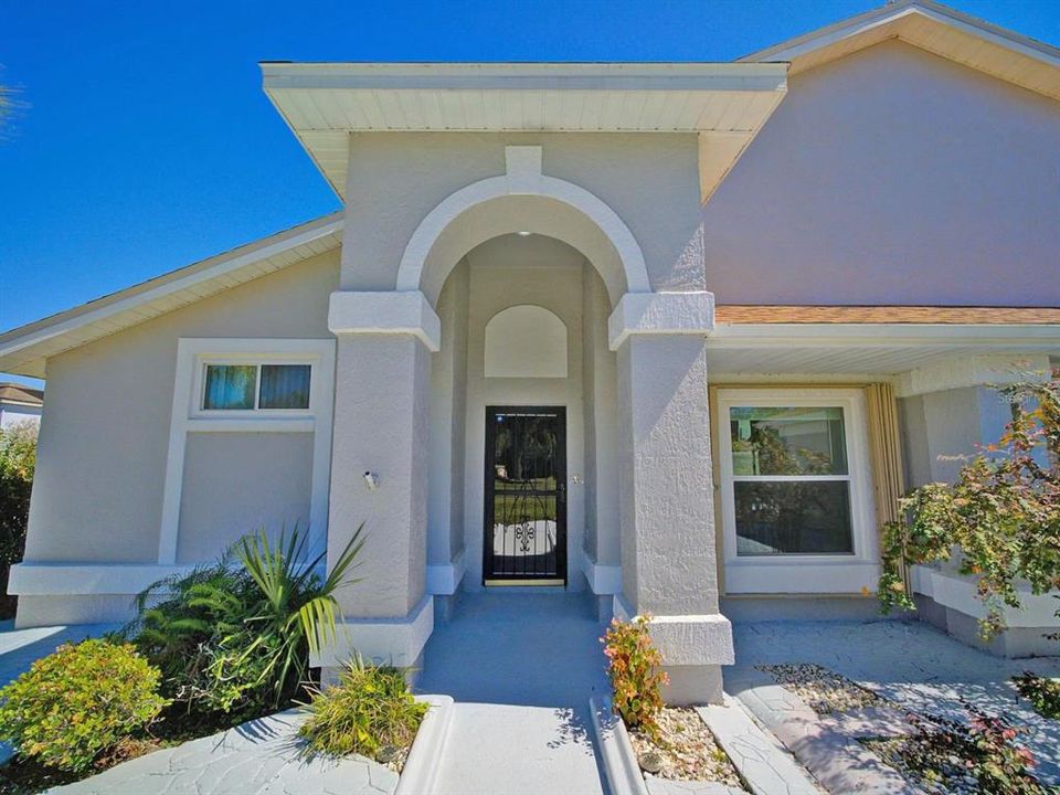 En Venta: $415,000 (3 camas, 2 baños, 1572 Pies cuadrados)