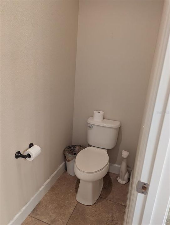 出租: $3,500 (4 贝兹, 3 浴室, 1920 平方英尺)