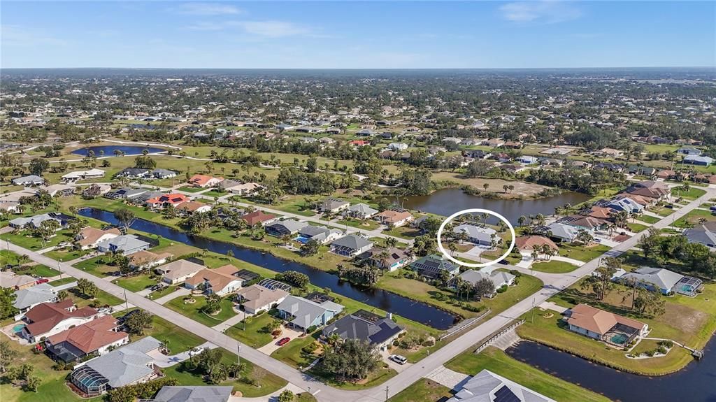 En Venta: $485,000 (3 camas, 2 baños, 2586 Pies cuadrados)