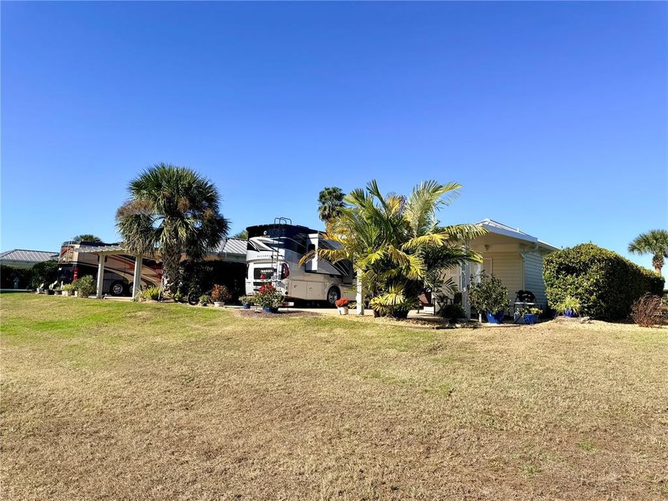 待售: $199,900 (0.12 acres)