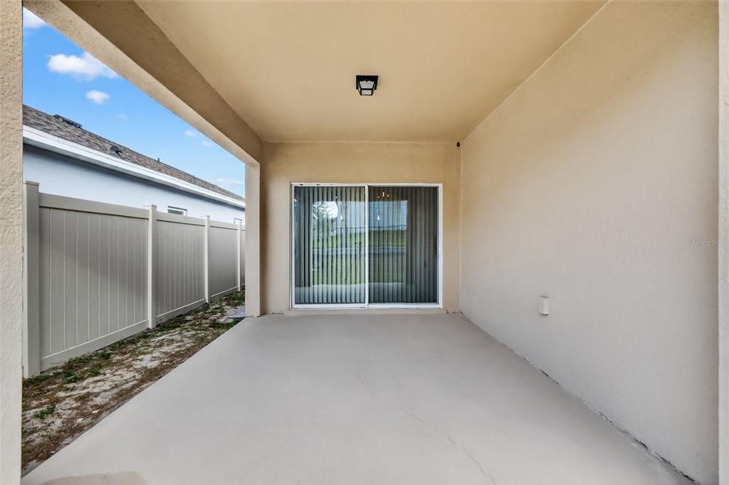 En Venta: $340,000 (4 camas, 2 baños, 1713 Pies cuadrados)