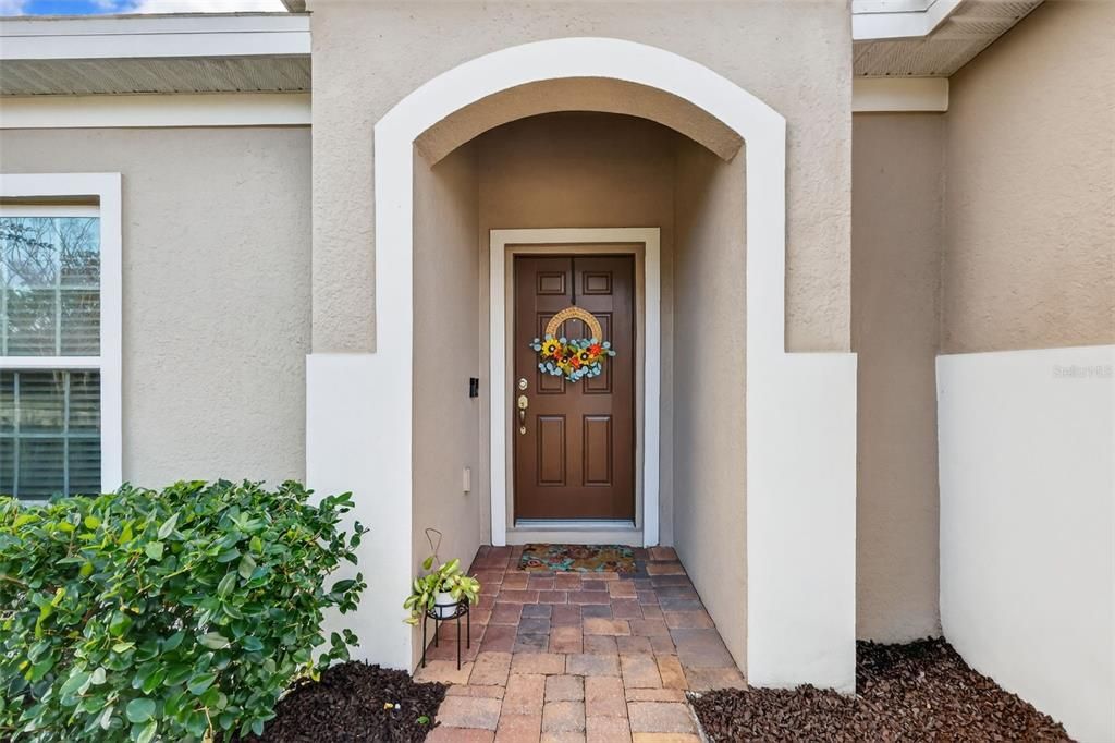 En Venta: $340,000 (4 camas, 2 baños, 1713 Pies cuadrados)