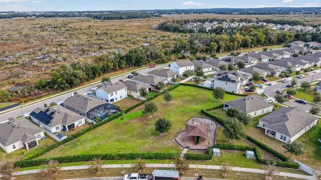 En Venta: $340,000 (4 camas, 2 baños, 1713 Pies cuadrados)