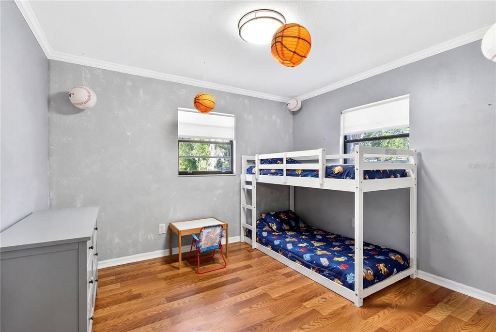 待售: $500,000 (3 贝兹, 2 浴室, 2336 平方英尺)