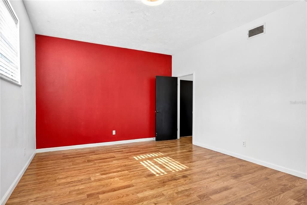 待售: $500,000 (3 贝兹, 2 浴室, 2336 平方英尺)