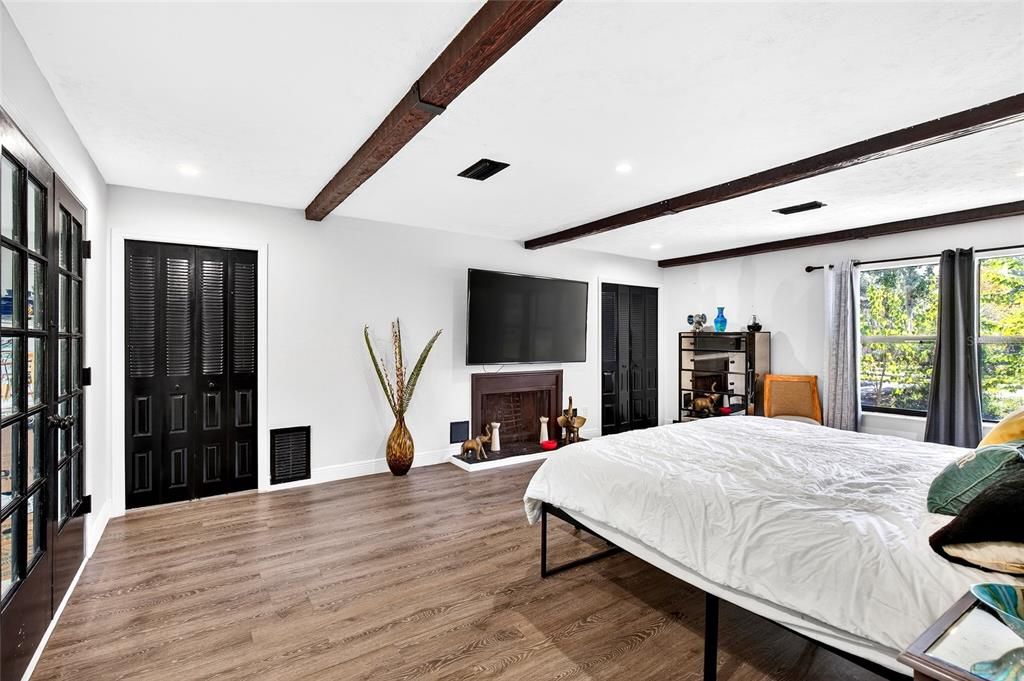 待售: $500,000 (3 贝兹, 2 浴室, 2336 平方英尺)