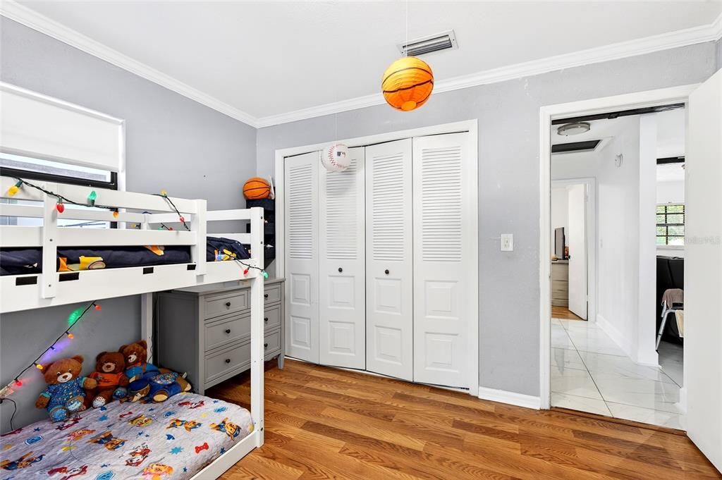 待售: $500,000 (3 贝兹, 2 浴室, 2336 平方英尺)