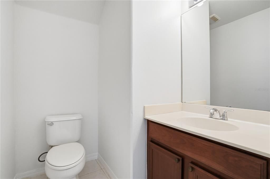 For Sale: $354,900 (4 beds, 2 baths, 2595 Square Feet)