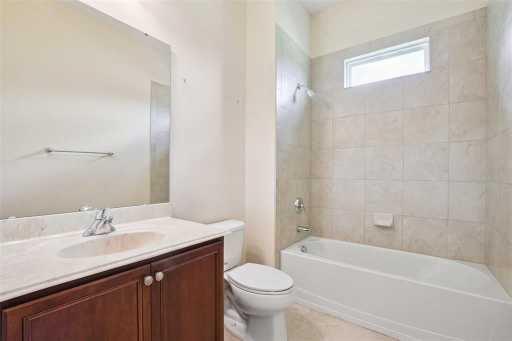 待售: $897,000 (4 贝兹, 4 浴室, 3462 平方英尺)