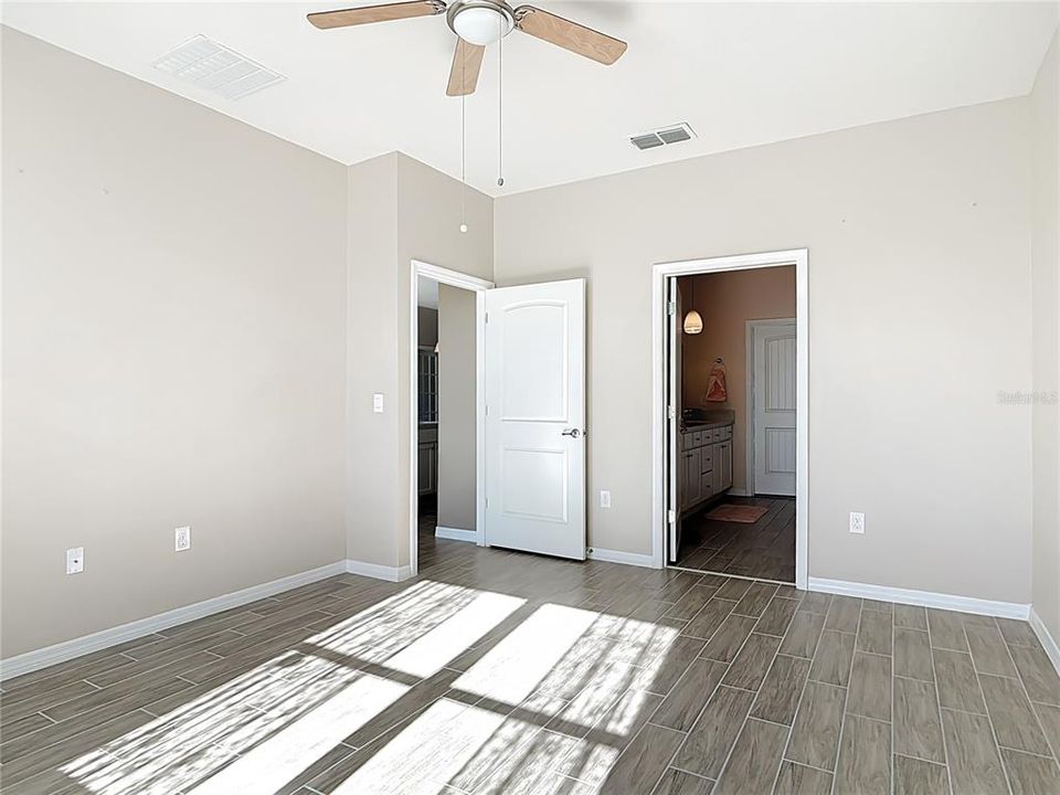 En Venta: $409,900 (3 camas, 2 baños, 1710 Pies cuadrados)