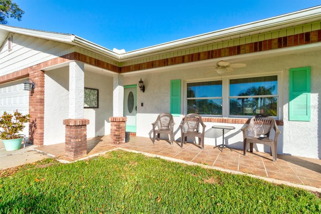 На продажу: $340,000 (3 спален, 2 ванн, 1796 Квадратных фут)