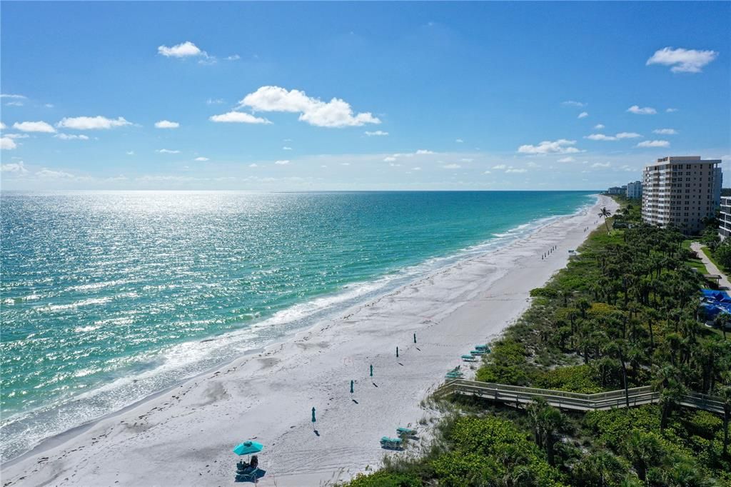 待售: $2,195,000 (3 贝兹, 3 浴室, 2375 平方英尺)