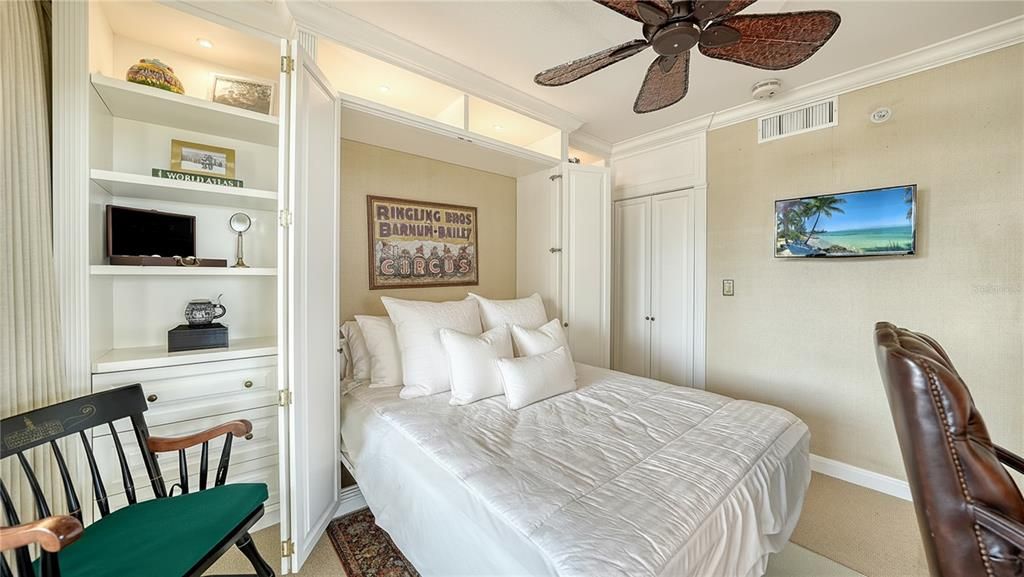 待售: $2,195,000 (3 贝兹, 3 浴室, 2375 平方英尺)