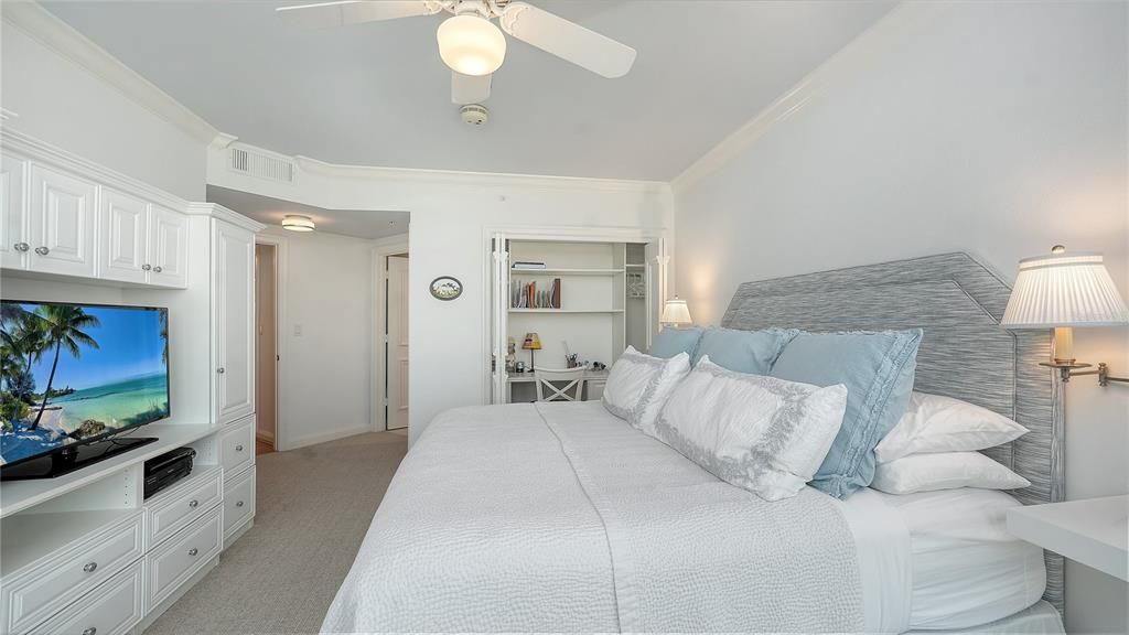 待售: $2,195,000 (3 贝兹, 3 浴室, 2375 平方英尺)