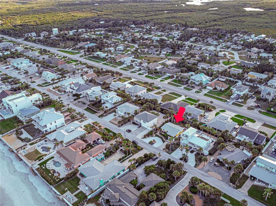 En Venta: $989,000 (3 camas, 2 baños, 1200 Pies cuadrados)