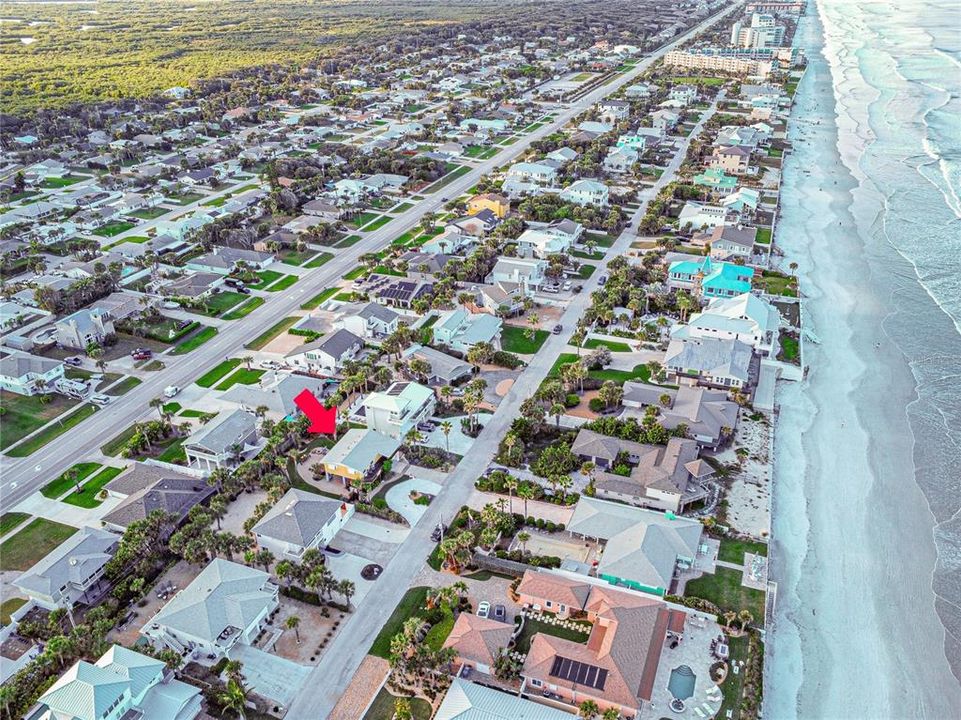 En Venta: $989,000 (3 camas, 2 baños, 1200 Pies cuadrados)