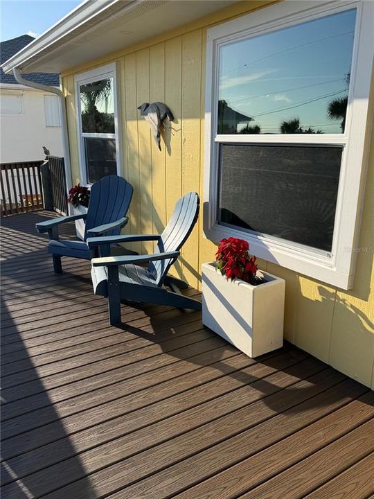 En Venta: $989,000 (3 camas, 2 baños, 1200 Pies cuadrados)